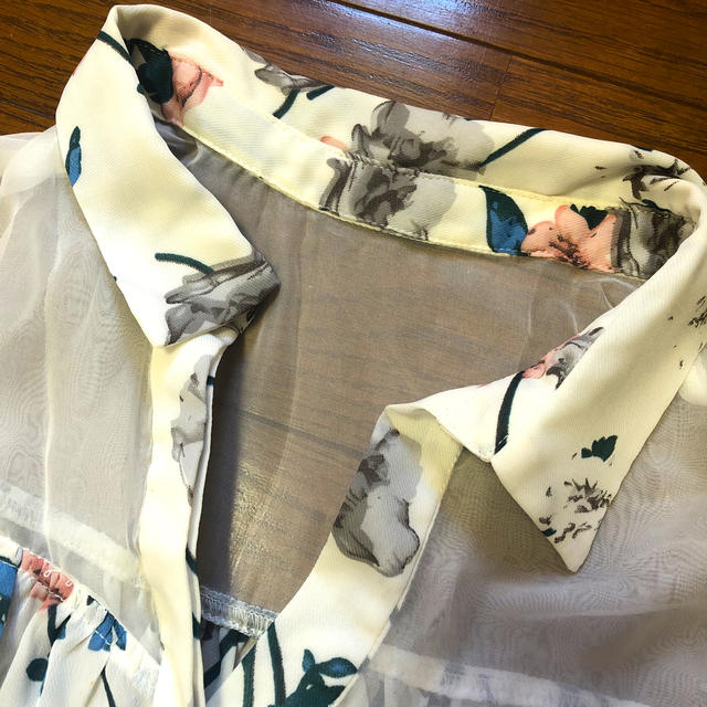 こじはる着用 花柄 ブラウス レディースのトップス(シャツ/ブラウス(長袖/七分))の商品写真
