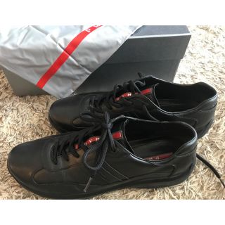 プラダ(PRADA)のPRADA プラダ  靴　美品　ブラックレザー　サイズ7 (スニーカー)