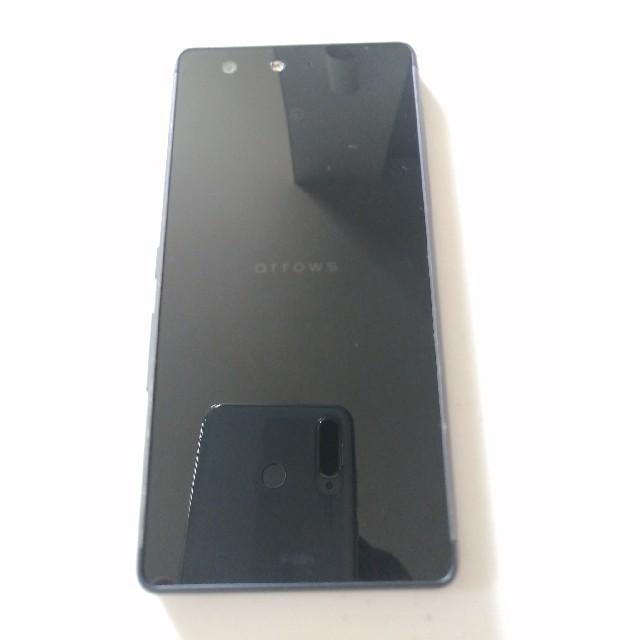 arrows(アローズ)のarrows docomo　難あり　ぽん様限定 スマホ/家電/カメラのスマートフォン/携帯電話(スマートフォン本体)の商品写真