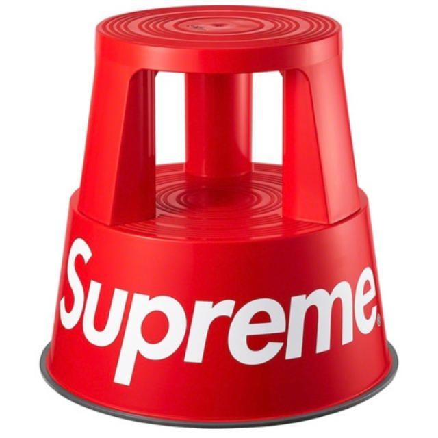 Supreme(シュプリーム)のSupreme®/Wedo Step Stool Red インテリア/住まい/日用品のインテリア/住まい/日用品 その他(その他)の商品写真