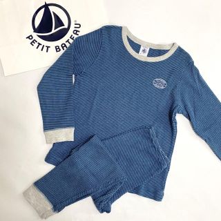 プチバトー(PETIT BATEAU)のよつば様専用　　プチバトー　ミラレパジャマ　5ans 110cm(パジャマ)