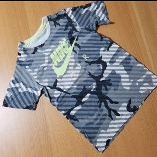 ナイキ(NIKE)のナイキ◆NIKE◆キッズSサイズ140☆Tシャツ迷彩(Tシャツ/カットソー)