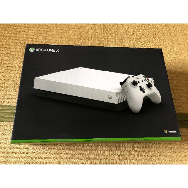 Microsoft(マイクロソフト)のXbox One X ホワイト スペシャル エディション エンタメ/ホビーのゲームソフト/ゲーム機本体(家庭用ゲーム機本体)の商品写真