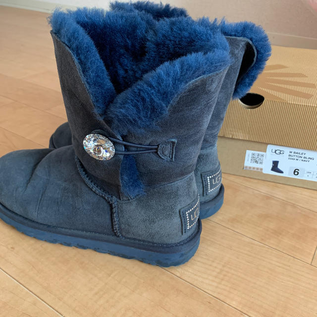 UGG アグ ブーツ レディース ベイリーボタンブリング ショート 黒 US8靴/シューズ