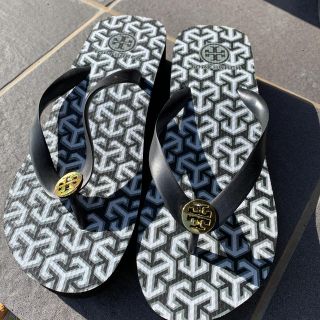 トリーバーチ(Tory Burch)のせんようです！トリーバーチ　厚底ビーチサンダル(ビーチサンダル)