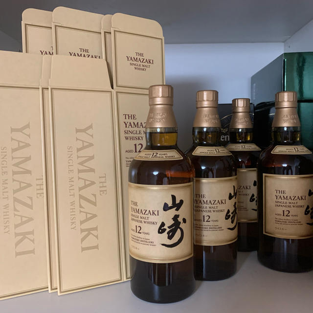 サントリー(サントリー)の山崎12年　箱付き　4本セット　新品未開封 食品/飲料/酒の酒(ウイスキー)の商品写真