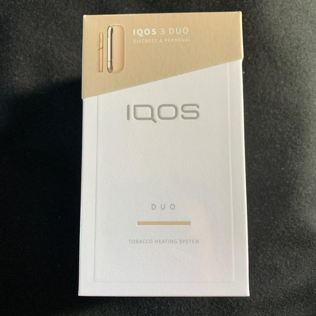 IQOS(アイコス)のiQOS 3 DUO ゴールド 新品未開封 製品未登録 メンズのファッション小物(タバコグッズ)の商品写真