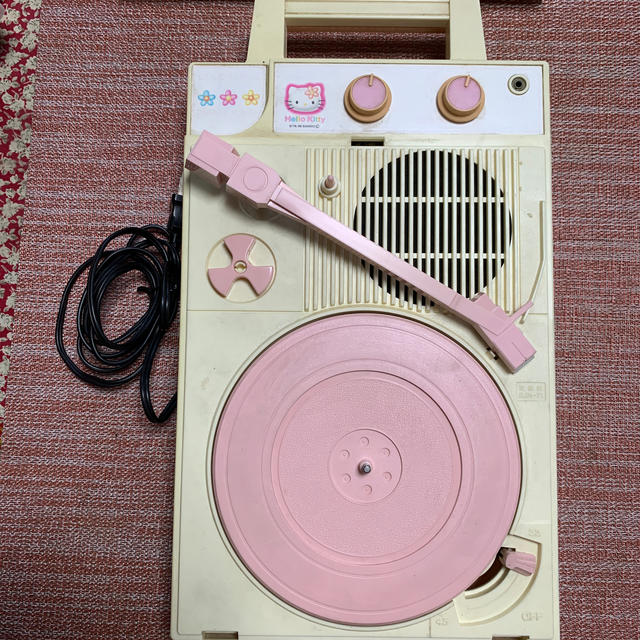 ハローキティ - キティ 昭和好き♡レコードプレーヤー☆気まぐれ ハローキティ - キティ 昭和好き♡レコードプレーヤー☆気まぐれ