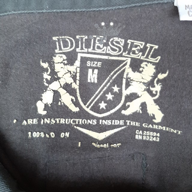 DIESEL(ディーゼル)のDIESEL メンズ 長袖　M メンズのトップス(その他)の商品写真