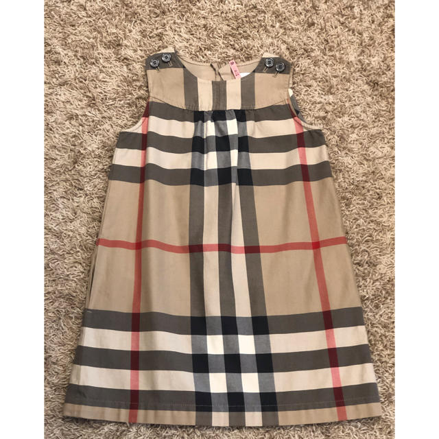 BURBERRY(バーバリー)の専用です　♪クリーニング済 美品♪ 三陽商会 バーバリー ワンピース 6Y  キッズ/ベビー/マタニティのキッズ服女の子用(90cm~)(ワンピース)の商品写真