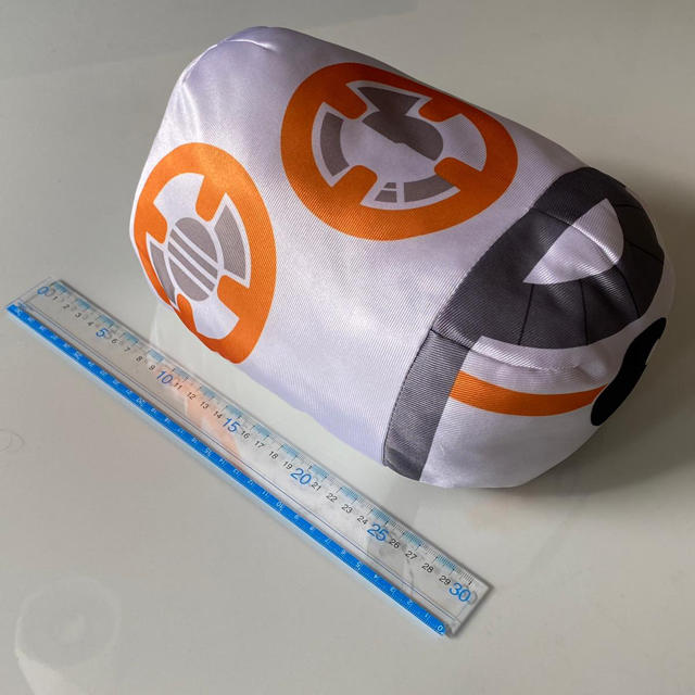 Disney(ディズニー)の新品】ディズニー（ツムツム）スター・ウォーズ　BB8 ぬいぐるみ エンタメ/ホビーのおもちゃ/ぬいぐるみ(キャラクターグッズ)の商品写真