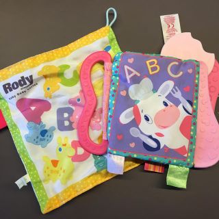 ロディ(Rody)のカシャカシャ  おもちゃ 歯固め ロディ bright starts(知育玩具)