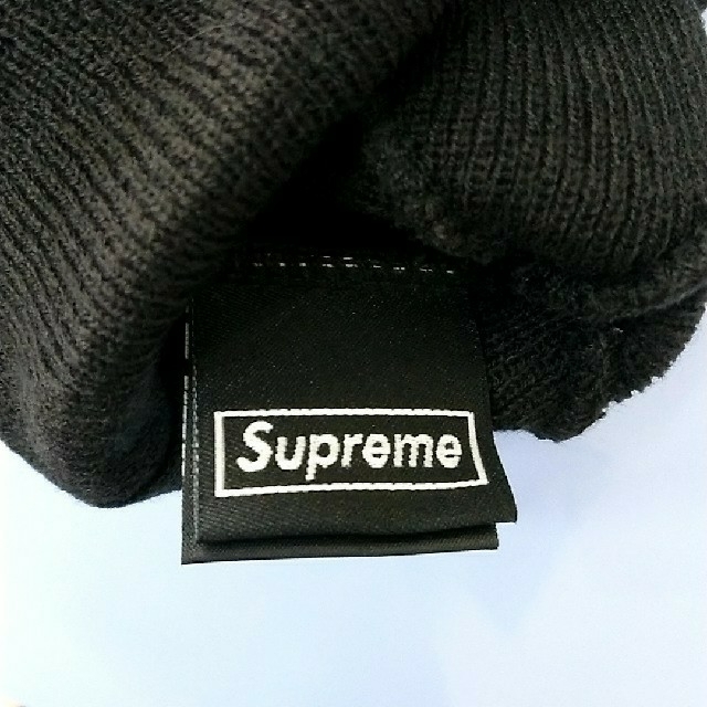 Supreme(シュプリーム)のSupreme New Era Box Logo バンダナ ビーニー ニット帽 メンズの帽子(ニット帽/ビーニー)の商品写真
