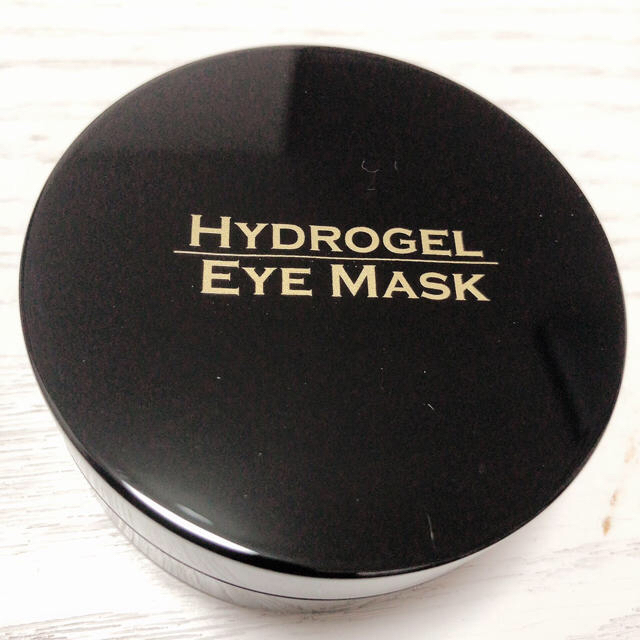 GOLD HYDROGEL EYE MASK 2SET コスメ/美容のスキンケア/基礎化粧品(パック/フェイスマスク)の商品写真
