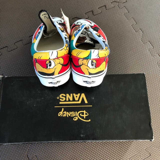 新品未使用 激レア VANS ディズニー コラボ スニーカー ERA 大海物語 ISSA着用モデル 激レア VANS キャップ