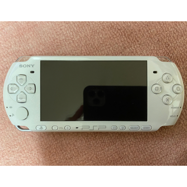 PSP-3000 パールホワイト+PSP用ケース+PSP用ゲームソフト6本セット