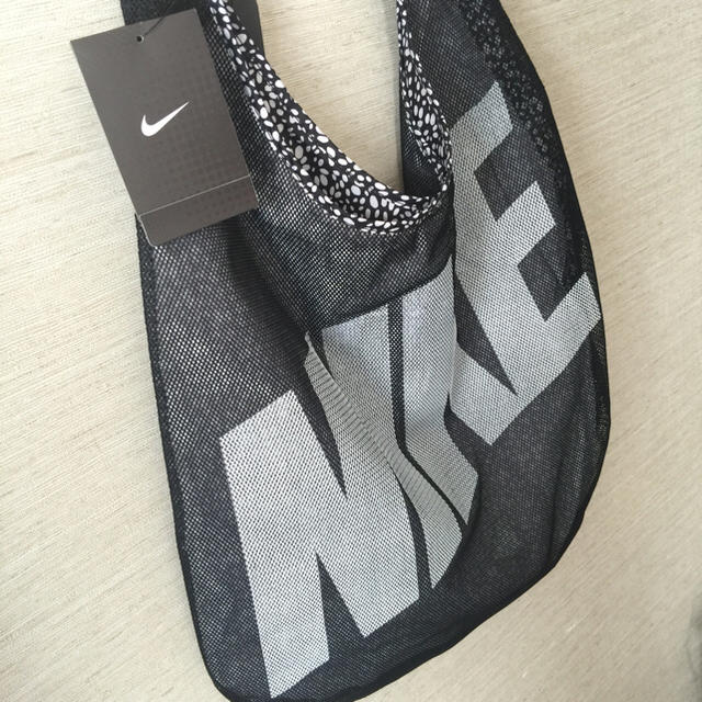 100％品質 NIKE リバーシブルメッシュバッグ aob.adv.br