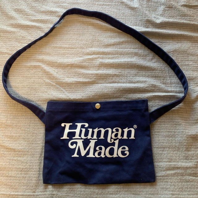 GDC(ジーディーシー)のgirls don't cry×human made コラボ サコッシュ メンズのバッグ(ショルダーバッグ)の商品写真
