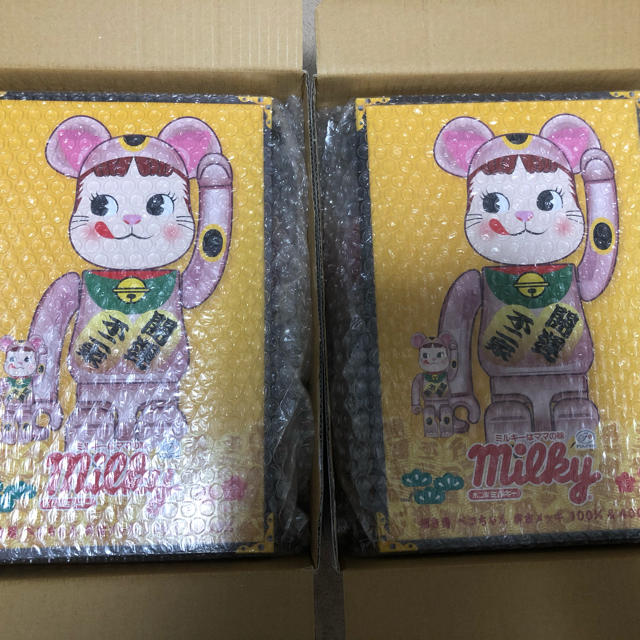 2個 BE@RBRICK 招き猫 ペコちゃん 桃金メッキ 100％ ＆ 400％桃金