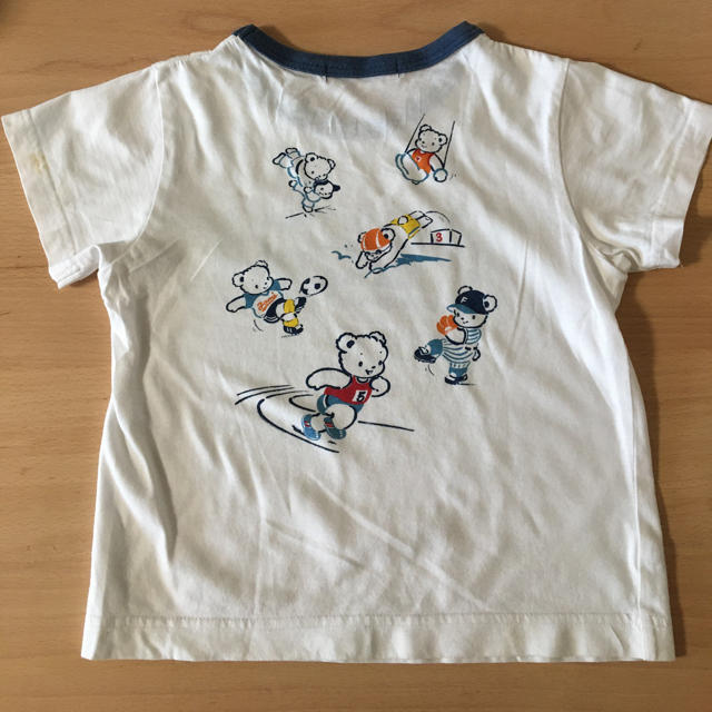 familiar(ファミリア)のfamiliar 110 半袖Tシャツ　シミあり キッズ/ベビー/マタニティのキッズ服女の子用(90cm~)(Tシャツ/カットソー)の商品写真