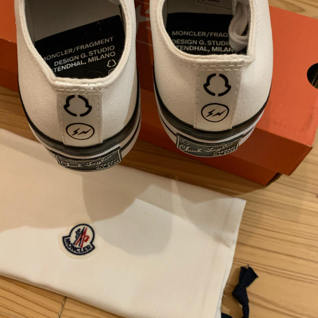 MONCLER(モンクレール)の7 moncler fragment converse chuck 70 レディースの靴/シューズ(スニーカー)の商品写真