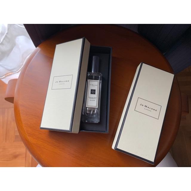 Jo Malone(ジョーマローン)のJO MALONE ジョーマローン イングリッシュペアー&フリージア30ml コスメ/美容の香水(香水(女性用))の商品写真