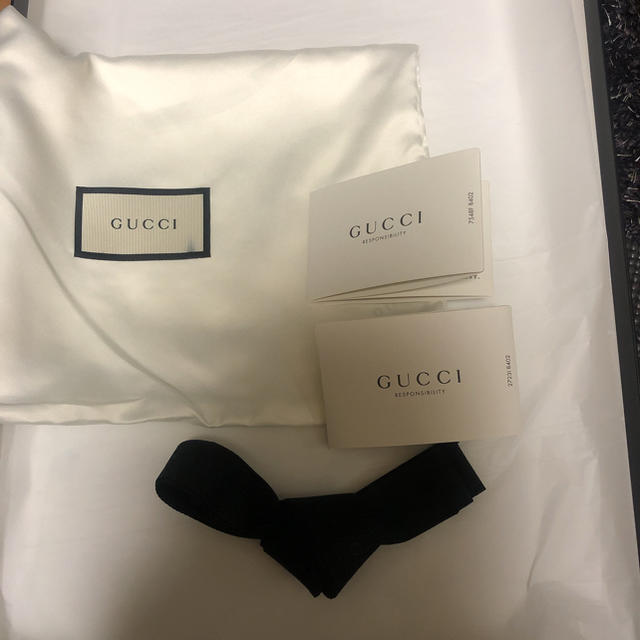 Gucci(グッチ)のGUCCI GGスプリーム スモール メッセンジャーバッグ ショルダーバッグ メンズのバッグ(メッセンジャーバッグ)の商品写真