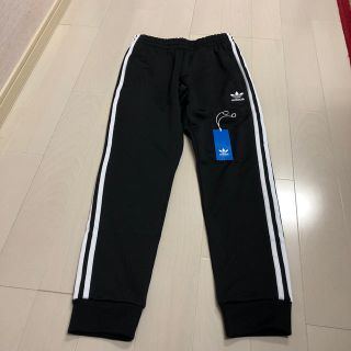 アディダス(adidas)のadidas トラックパンツ　ジャージ(ジャージ)