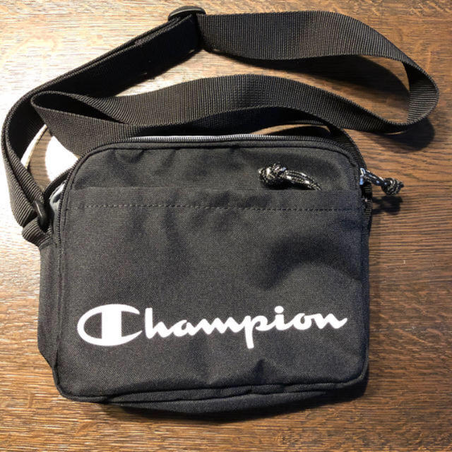 Champion(チャンピオン)のマムマム様専用　チャンピオン ショルダーバッグ champion レディースのバッグ(ショルダーバッグ)の商品写真