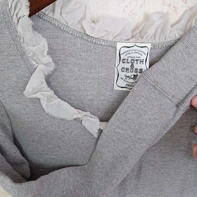 Hug O War(ハグオーワー)のお値下け、CLOTH & CROSSカットソー レディースのトップス(カットソー(長袖/七分))の商品写真