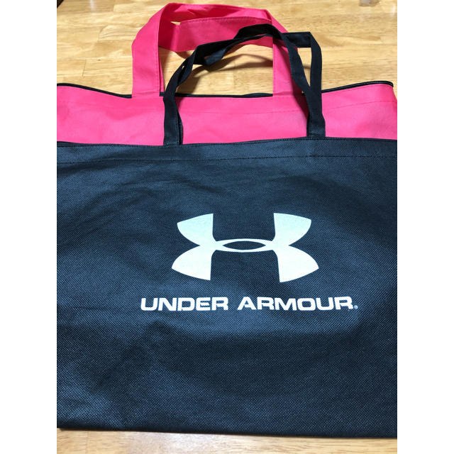 UNDER ARMOUR(アンダーアーマー)のアンダーアーマー  不織布　バッグ　2色セット メンズのバッグ(エコバッグ)の商品写真