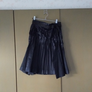 イッセイミヤケ(ISSEY MIYAKE)のISSEY MIYAKE  黒スカート(ひざ丈スカート)