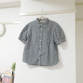 ダブルクローゼット(w closet)のギンガムチェック  シャツ🍪(シャツ/ブラウス(半袖/袖なし))