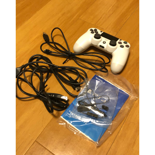 プレステ4 本体 CUH-2200AB02 500GB 白 おまけ PS4