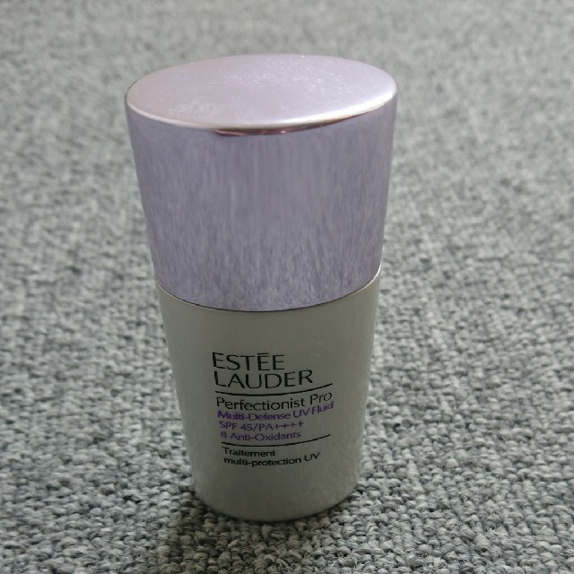 Estee Lauder(エスティローダー)の⭐専用⭐エスティローダー パーフェクショニスト プロ マルチ-ディフェンスUV コスメ/美容のベースメイク/化粧品(化粧下地)の商品写真