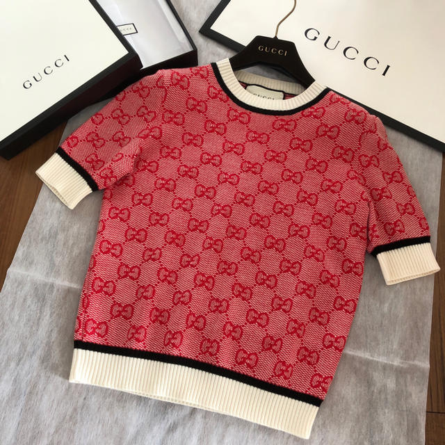 人気ブランドの Gucci - グッチ セーター S ニット/セーター - wagmc