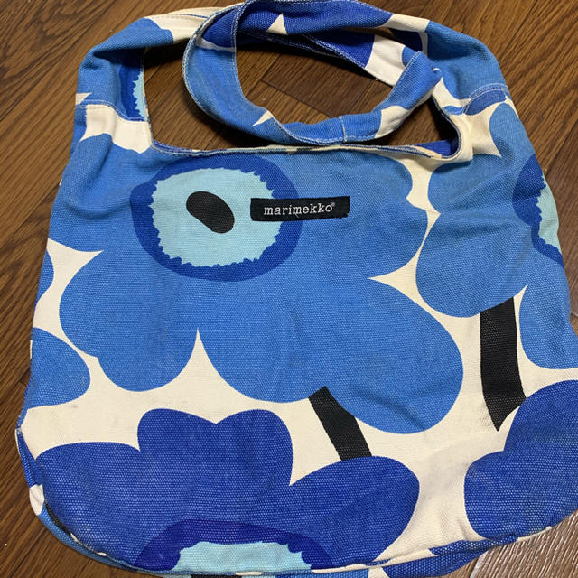 marimekko(マリメッコ)のマリメッコショルダー レディースのバッグ(ショルダーバッグ)の商品写真