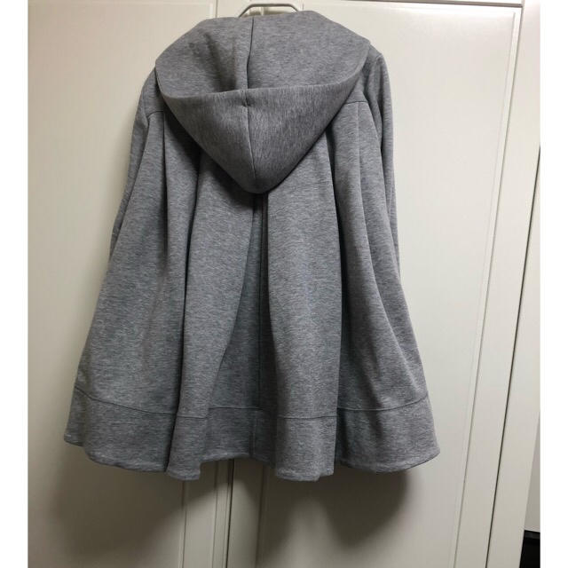 yori タックフレアパーカー 【SEAL限定商品】 www.toyotec.com