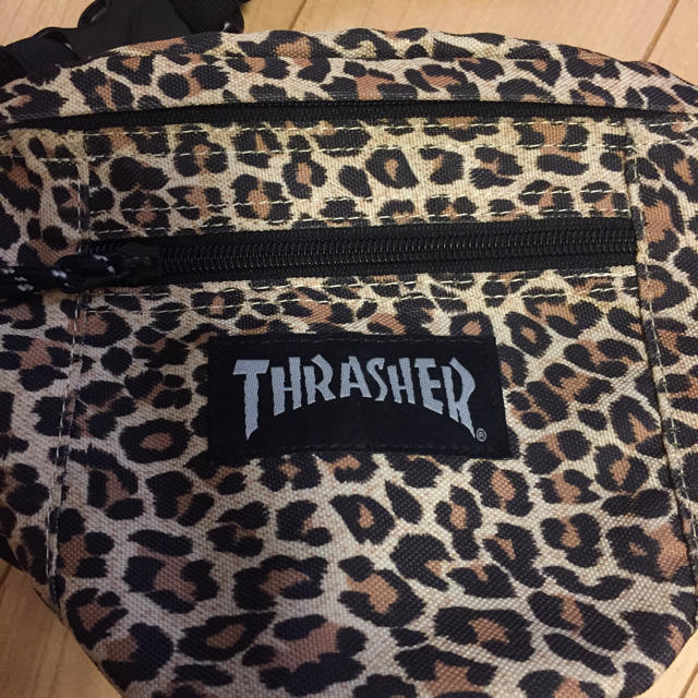 THRASHER(スラッシャー)のスラッシャー ボディバック レディースのバッグ(ボディバッグ/ウエストポーチ)の商品写真
