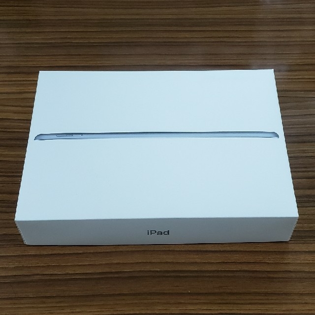 iPad 32GB (au) SIM ロック解除済み の通販 by maxjp008's shop｜アイパッドならラクマ - iPad 第６世代(2018) 格安大特価
