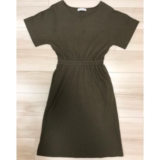 アズールバイマウジー(AZUL by moussy)のアズールバイマウジー リブ ワンピース Sサイズ レディース  カーキ(ひざ丈ワンピース)