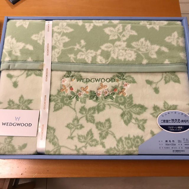 WEDGWOOD - 【新品】WEDGWOOD洗える綿毛布の通販 by kumio's shop ...
