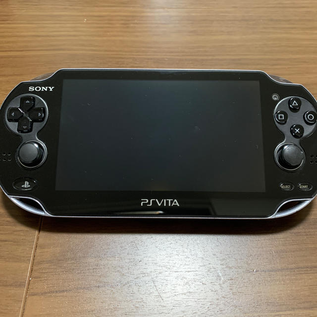 PS Vita 本体  PCH-1100 AB01 メモリー(32GB)付き 2