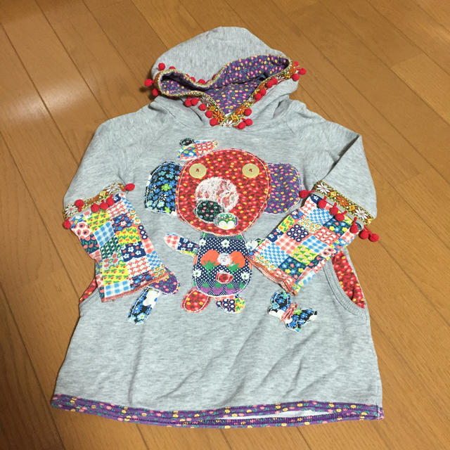 VANA VANA(バナバナ)のvana vana パッチワーク グレー ワンピース 100cm キッズ/ベビー/マタニティのキッズ服女の子用(90cm~)(ワンピース)の商品写真