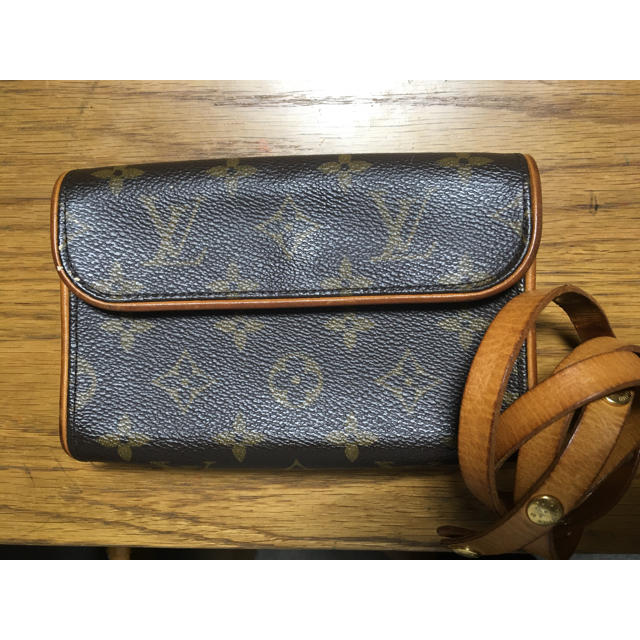 LOUIS VUITTON(ルイヴィトン)のLouis Vuitton ポシェット　フロランティーヌ レディースのバッグ(ボディバッグ/ウエストポーチ)の商品写真