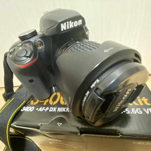 Nikon(ニコン)のNIKON D3400  カメラ　一眼レフカメラ　ニコン スマホ/家電/カメラのカメラ(デジタル一眼)の商品写真