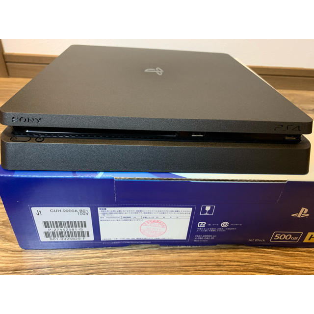 PlayStation4 slim CUH-2200A
