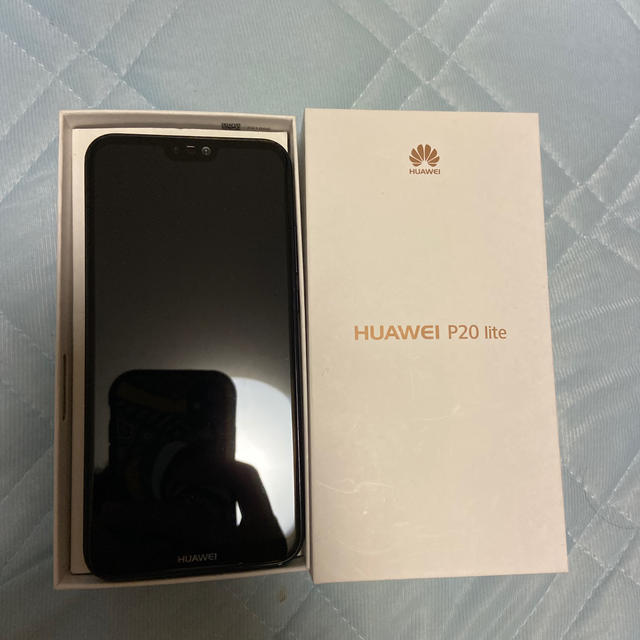 ANDROID(アンドロイド)のhuawei p20 lite simフリー スマホ/家電/カメラのスマートフォン/携帯電話(スマートフォン本体)の商品写真