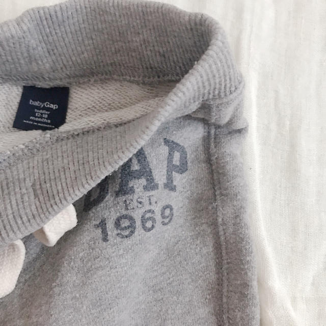 babyGAP(ベビーギャップ)の専用☆babyGap スウェット ロゴパンツ キッズ/ベビー/マタニティのベビー服(~85cm)(パンツ)の商品写真