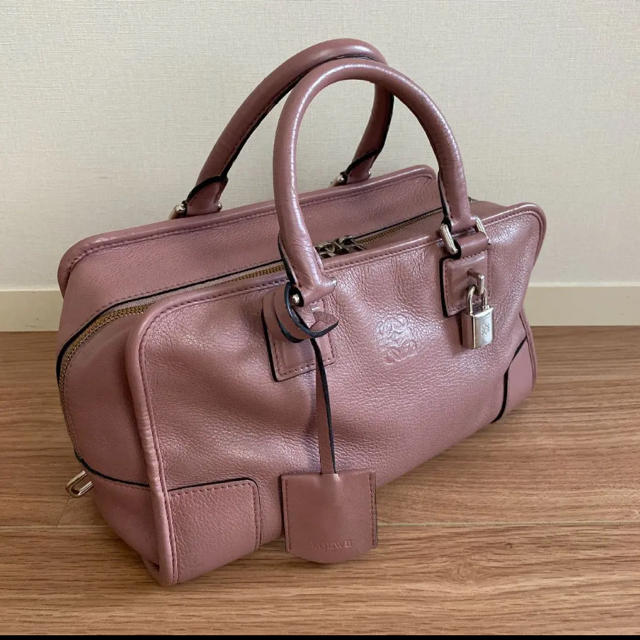 ロエベ   LOEWE アマソナ28